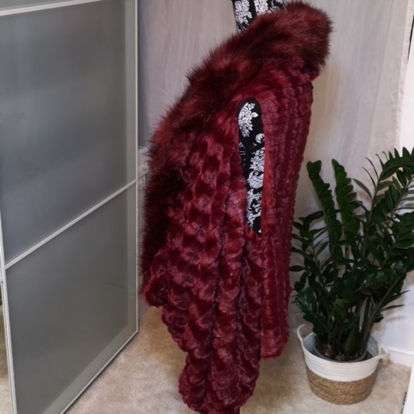 🎉SALE 2/$25🎉 - Picture 3 of 5